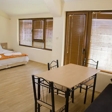 Studio Vanchurov Ravda